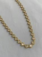 Classy glam neck 